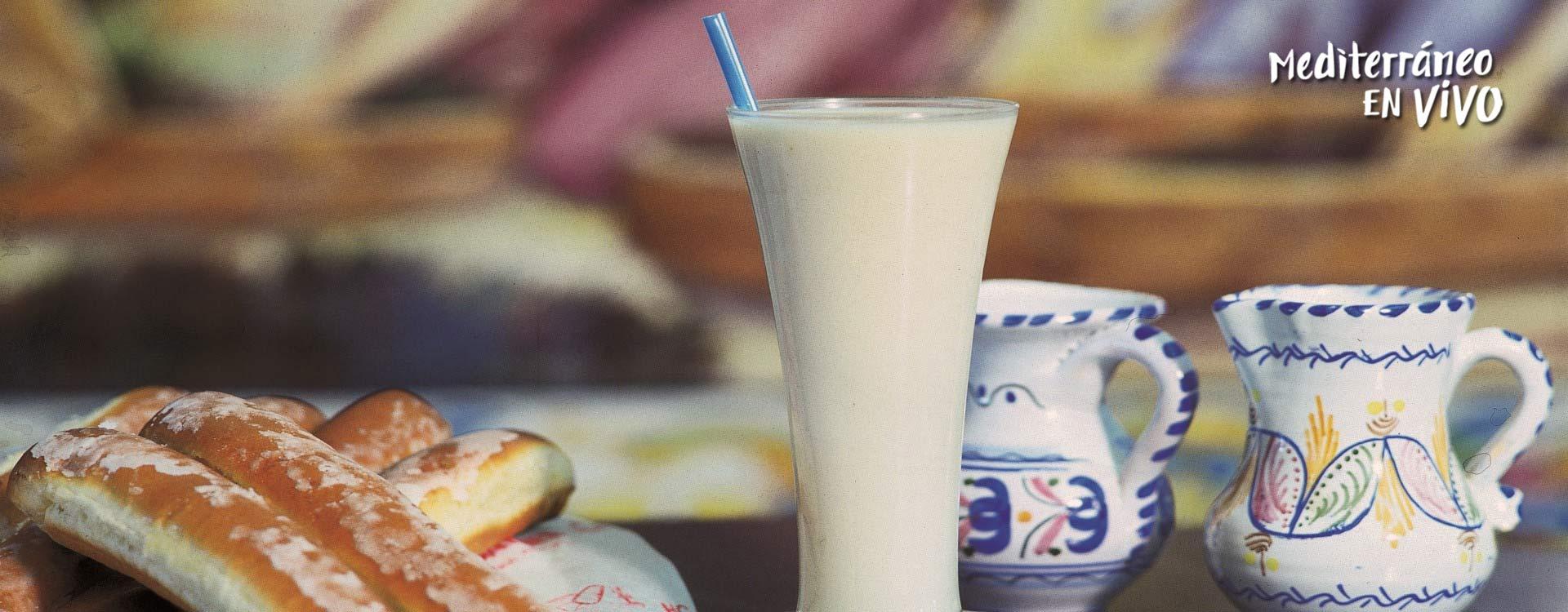 Image of  Tiger Nut Milk with fartons 	
